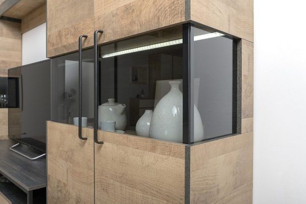 Фото Комод с витриной 13.306 Трувор Дуб Гранж Песочный, Интра