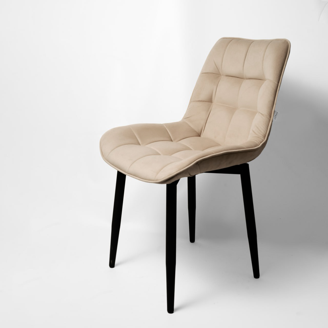 Стул "Бостон" белый матовый Velutto 07 бежевый